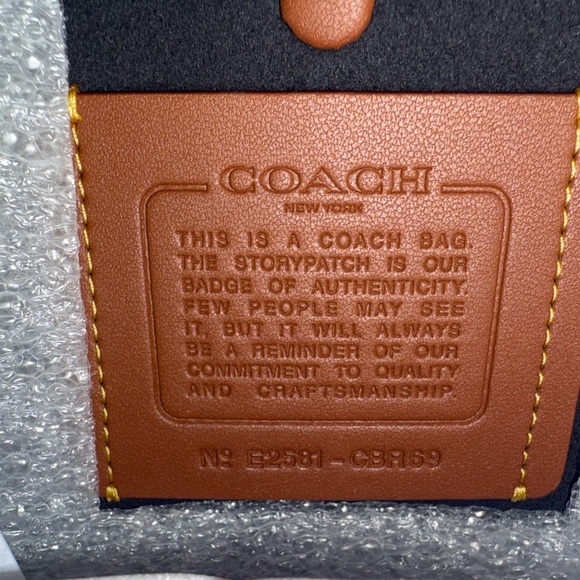 Coach Runway Empire Carryall 40 Bag in Hand Distressed Natural Grain Leather NWT - Picture 6 of 15